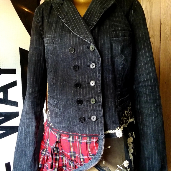Pinstripe Jean Trench with vintage lace and tartan - Picture 4 of 6